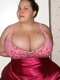 Dissolute girlfriends are playing themselves