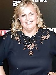 Adorable BBW babes are showing their hot ass on pics