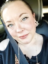 Married2Nylon presents BBW Jane who gives her submissive slut a 69 until he cums.