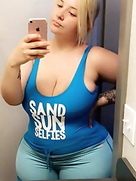 Ultra-sexy plump lass is posing at work